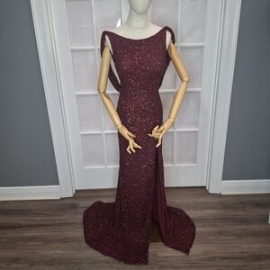 Sherri Hill 55272 Elegant Burgundy Sequin Evening Gown Size 6